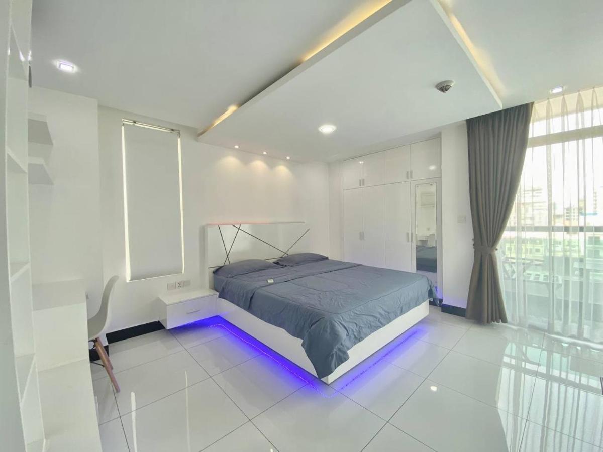 Pth Residence Phnom Penh Exteriör bild