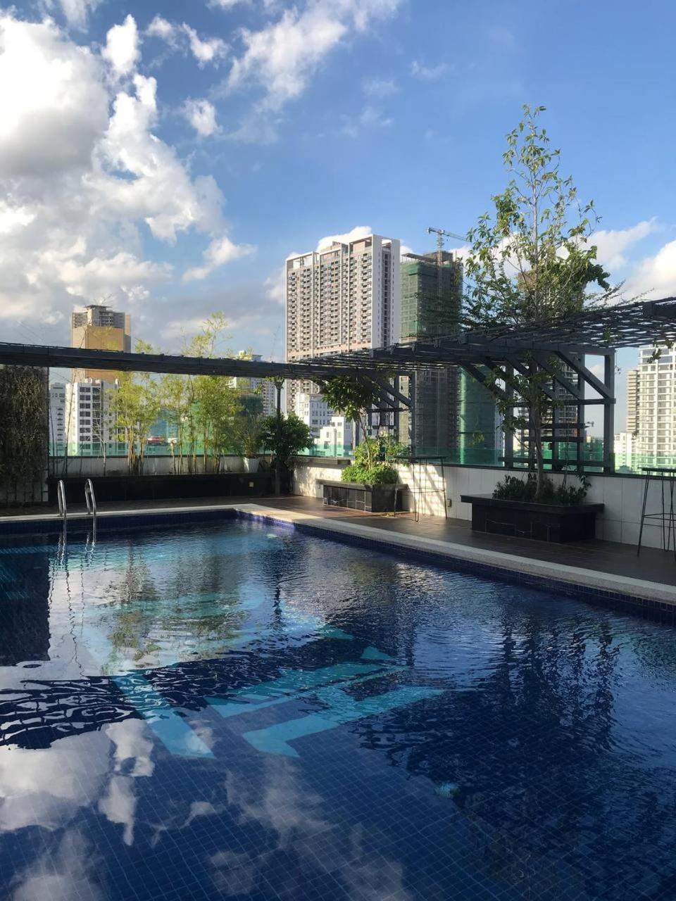 Pth Residence Phnom Penh Exteriör bild
